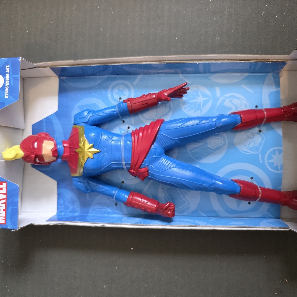Marvel Captain Marvel Action Figure